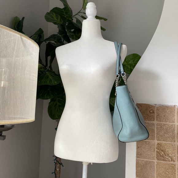 Coach Turnlock Chain Tote 27 - Picture 4 of 14